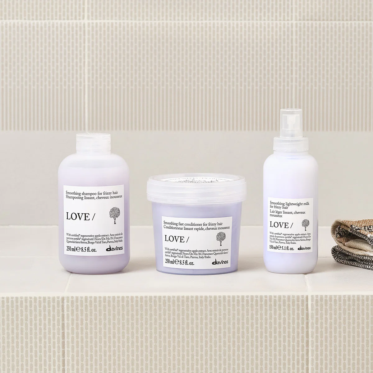 LOVE Smoothing Shampoo - Image 2